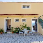 מלון דירות Ionian Balcony Chavdata